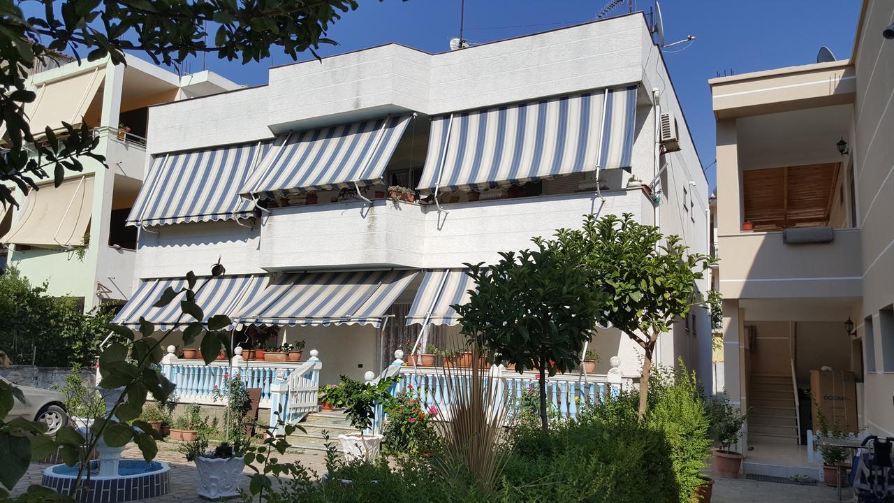 ホテル Vila Cikaj ドゥラス エクステリア 写真